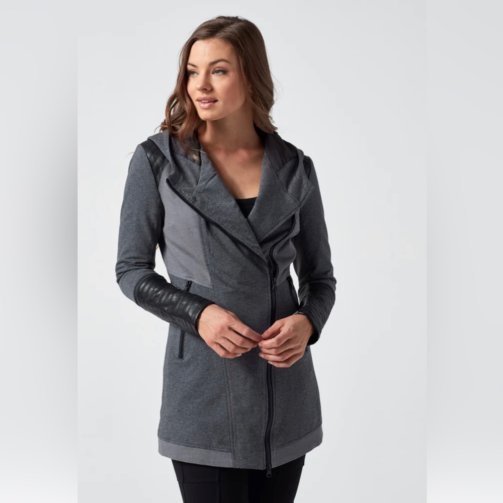 Blanc Noir Women’s Sz Small Update Traveler Jacket Coat Charcoal Color NWT